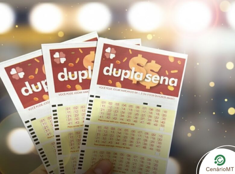 Bilhetes da dupla sena em fundo brilhante