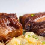 Receita de costelinha de porco ao molho barbecue: sabor intenso e preparo simples