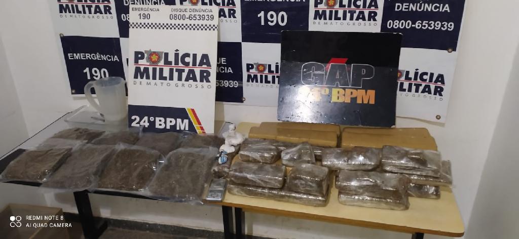 pm prende dois homens e apreende 20 kg de maconha em cuiaba