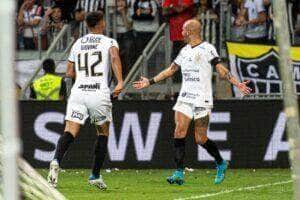 Futebol: Corinthians vira e derrota o Atlético-MG pelo Brasileirão