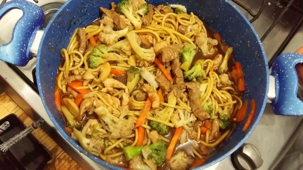 yakisoba de frango