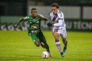 Série B: Vasco recebe Chape na provável reestreia de Alex Teixeira