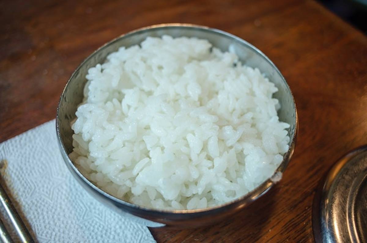 como fazer arroz branco