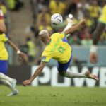 Autor de golaço, Richarlison recorda drama pré-Copa: ‘Deus viu meu esforço’