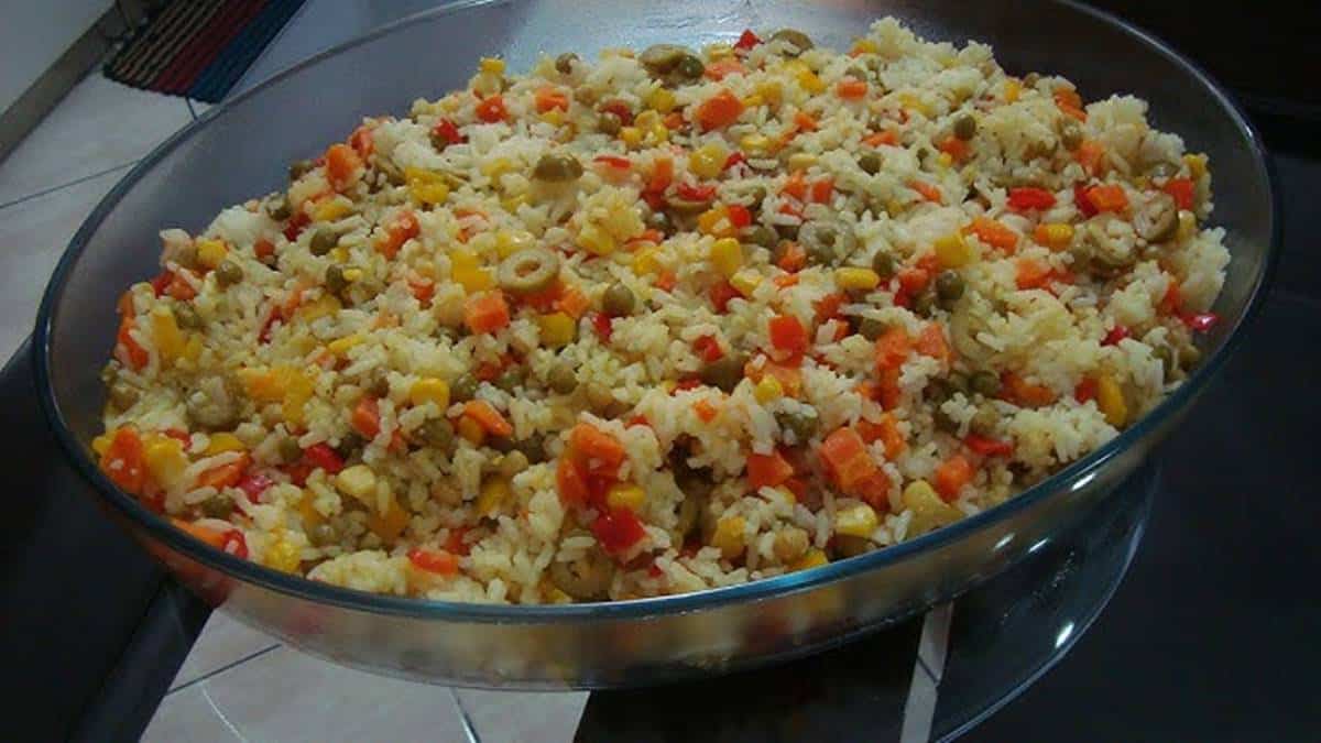 como fazer arroz a grega