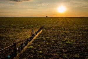 ibge 32 dos solos do pais tem potencial natural para a agricultura