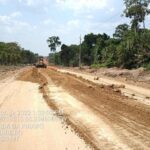 trabalho e constante para manter pontes e estradas vicinais em dia