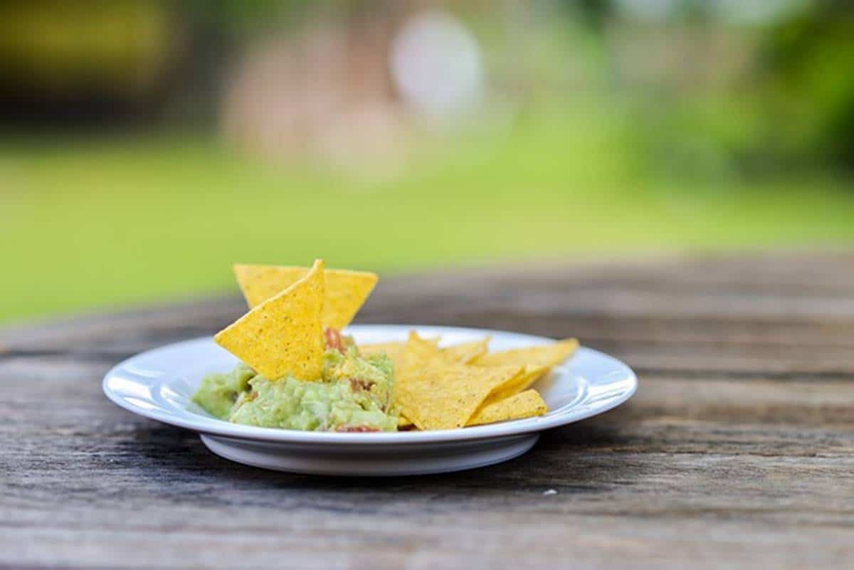 como fazer guacamole