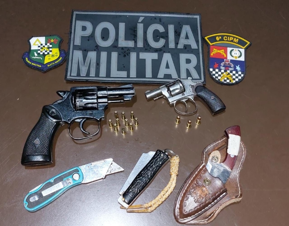 Policia Militar prende homem com duas armas de fogo em Pocone