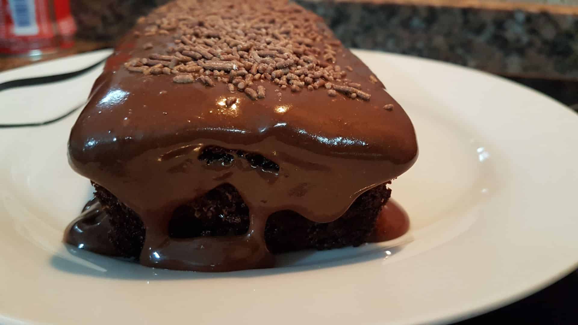 Receita de bolo de chocolate fofinho