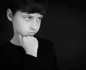 Canva | Estes são os signos mais desconfiados do zodíaco