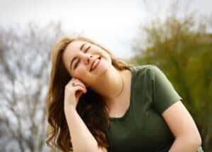 Os 5 signos do zodíaco que sempre farão você rir