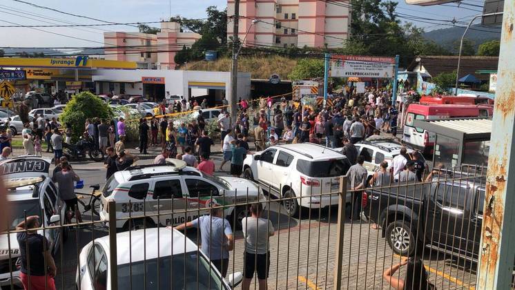 Policia e acionada para possivel novo ataque em escola em SC mas desmente boatos