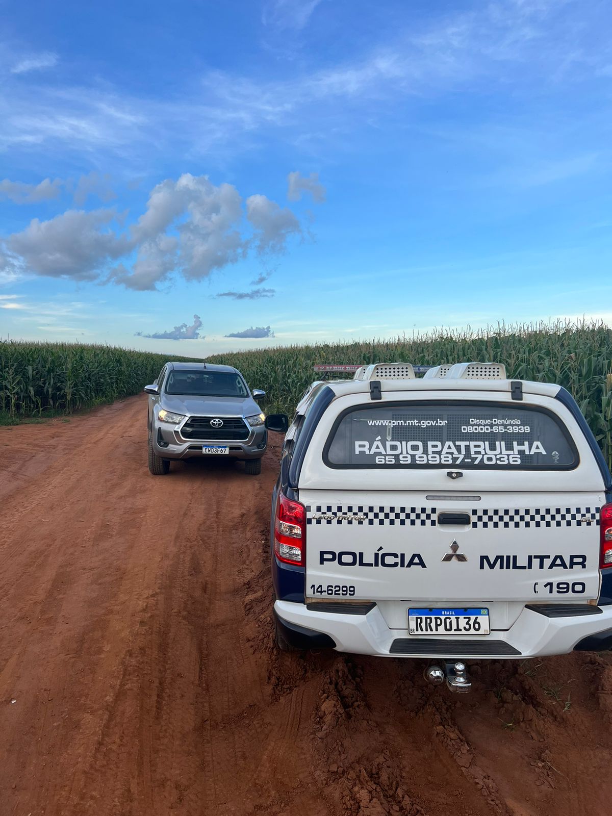 Bandidos fazem família refém e levam picape Hilux em Lucas do Rio Verde