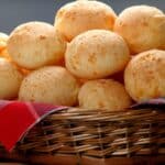 receita de pão de queijo mineiro