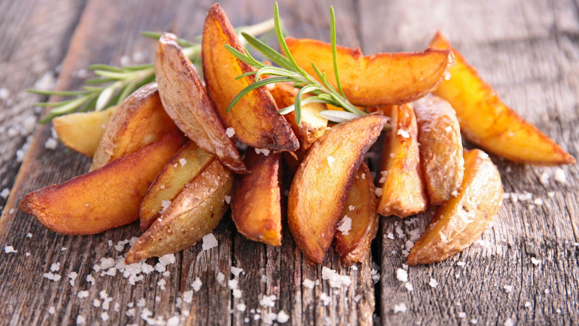 Deliciosa Batata Frita Crocante: Aprenda a Preparar em Casa com Batata  Comum - CenárioMT