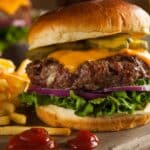 como fazer hamburguer de carne moída