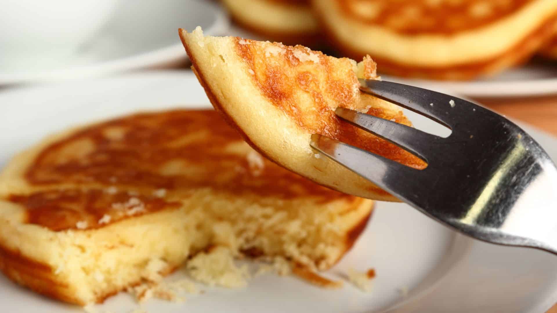 Panqueca com pasta de amendoim - Estadão