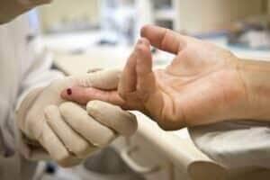 Justiça proíbe exigência de teste HIV para candidatos a concursos
