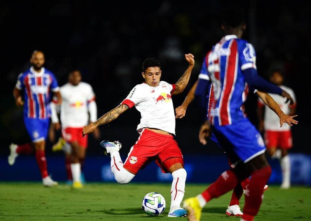 Red Bull Bragantino x América Mineiro; onde assistir ao vivo o jogo desta quinta-feira (10). Foto: Ari Ferreira/Red Bull Bragantino