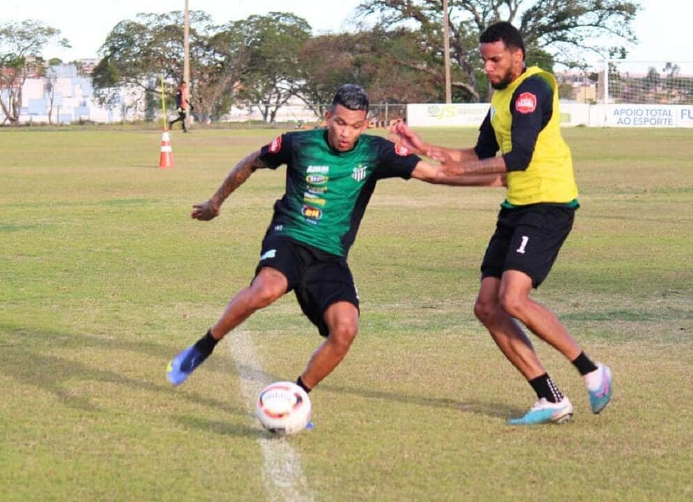 Boa Esporte x Uberlândia; onde assistir ao vivo o jogo desta segunda-feira (17) pelo Módulo 2 do Mineiro. Foto: Divulgação Uberlândia