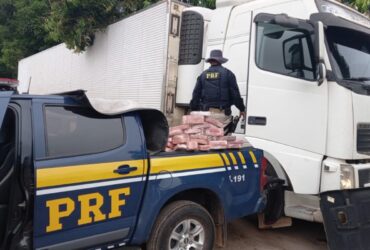 A ação policial aconteceu no último sábado (12) na BR-364 em Santo Antônio do Leverger - MT.