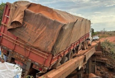 Caminhao derruba ponte na rodovia MT 431 em Mato Grosso