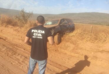 Caminhonete Hilux furtada em Cuiabá é localizada na fronteira de Mato Grosso