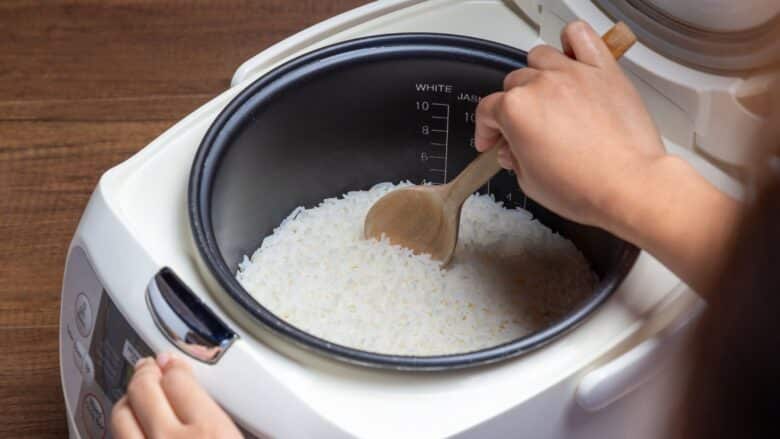 Como fazer arroz na airfryer