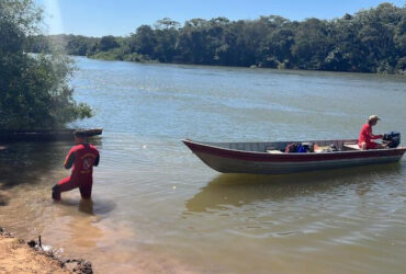 Uma pessoa morta e outra desaparecida após colisão entre embarcações