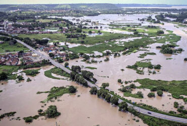 aberto credito de r 280 milhoes para socorrer atingidos pelas enchentes