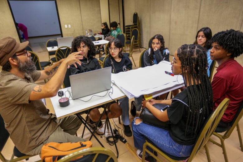 Brasília, 21/10/2023 80 estudantes do ensino médio de escolas públicas do DF participam de um Hackathon que tem como objetivo pensar soluções e estratégias para o enfrentamento à desinformação sobre vacinas nas escolas. Foto: Fabio Rodrigues-Pozzebom/ Agência Brasil