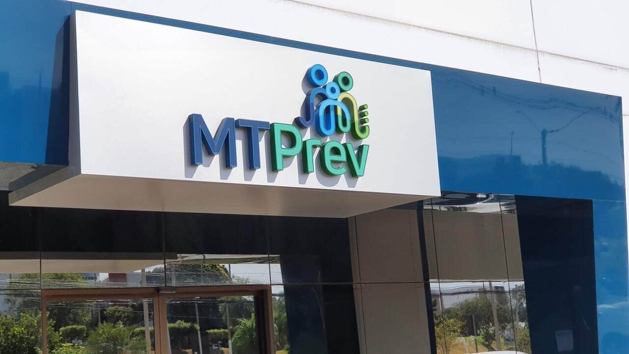 Fachada MTPrev - Foto por: Alline Barros