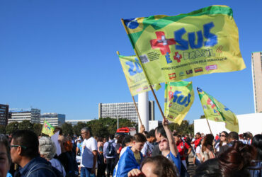 ato em brasilia faz defesa do sus da vida e da democracia scaled 1