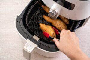batatas rústicas na Airfryer - Fotos do Canva