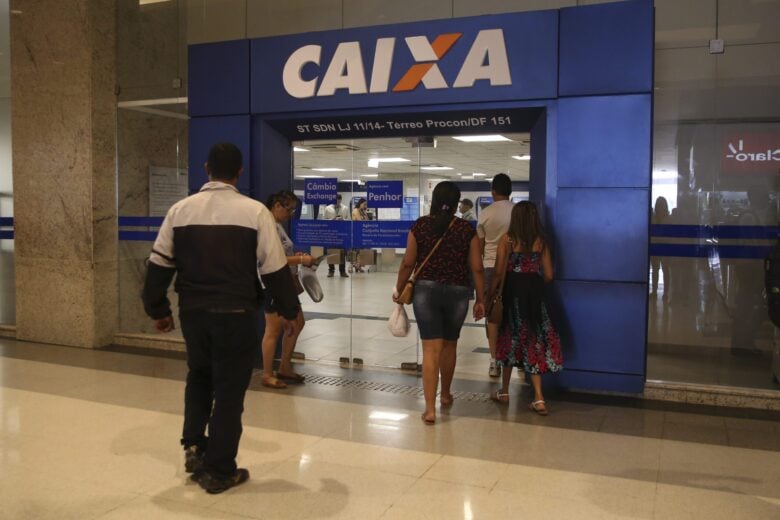 caixa atinge r 1 7 bilhao em dividas renegociadas scaled 1