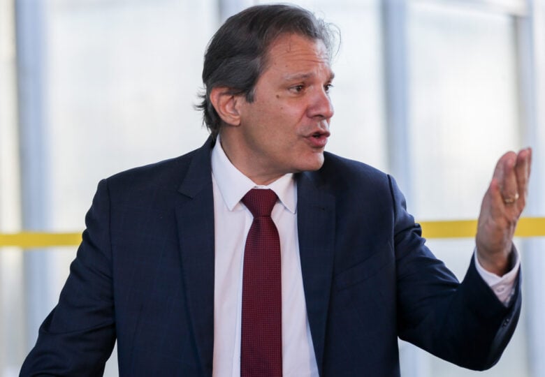 camara deve respeitar acordo firmado com oab sobre carf diz haddad scaled 1