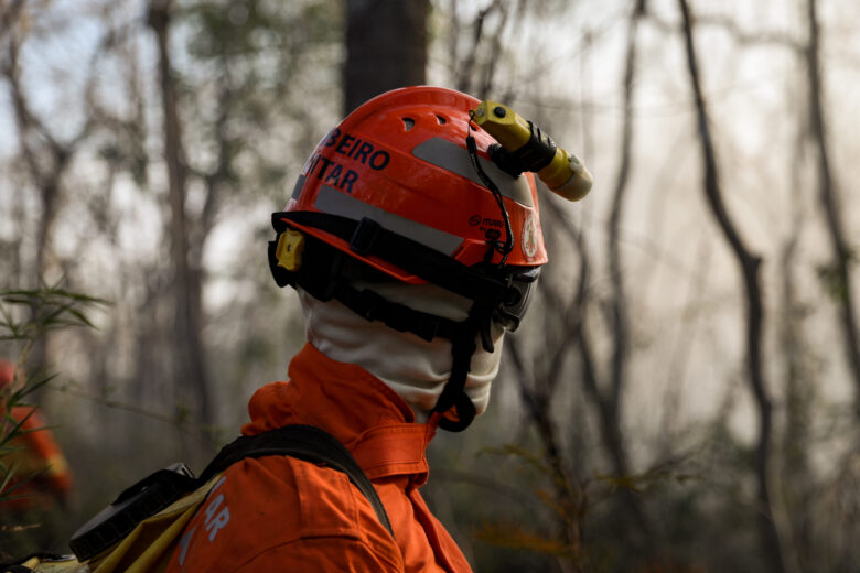 Governador de Mato Grosso suspeita de ação criminosa em série de incêndios