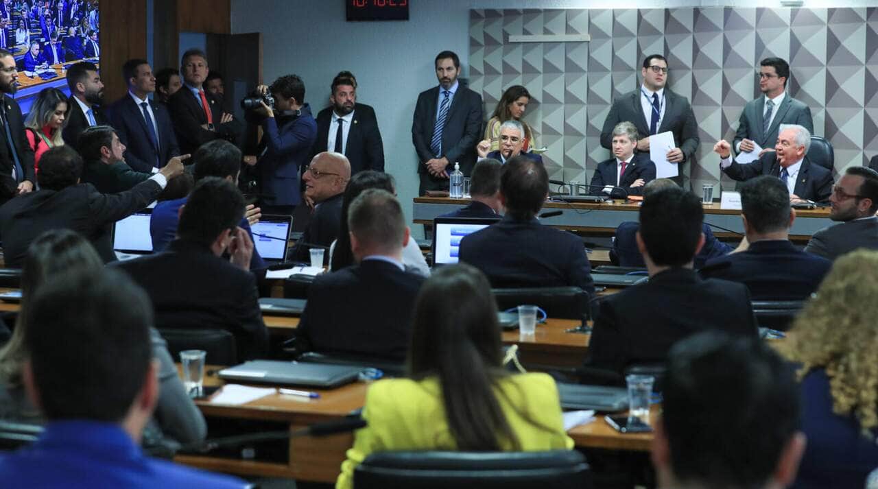 conspiração golpista