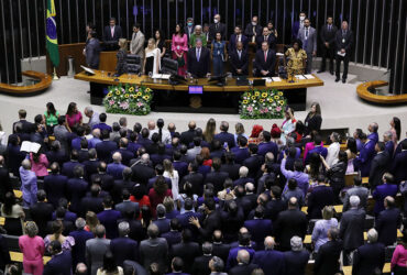 deputados eleitos tomam posse e dao inicio a 57a legislatura da camara