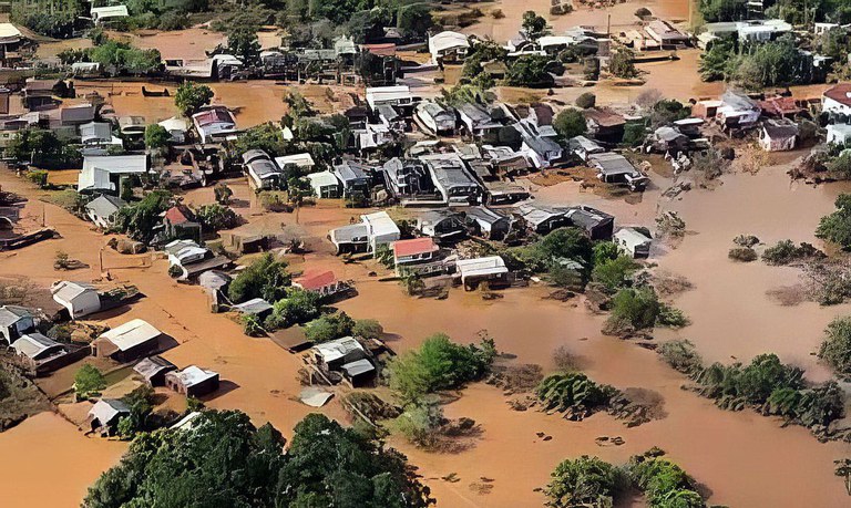 Dez cidades gaúchas afetadas pelo ciclone vão receber R$ 6,4 milhões do MIDR para assistência humanitária e restabelecimento de serviços - Foto: Marinha do Brasil