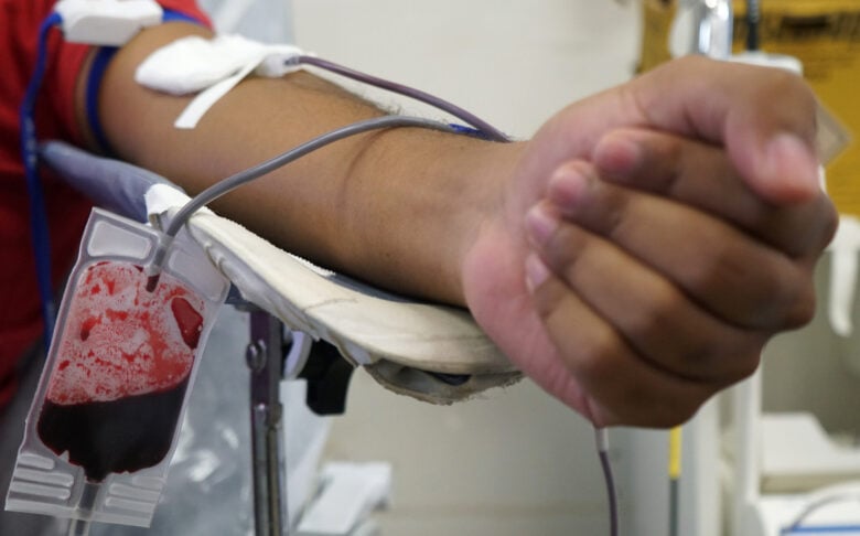 Pessoas participam de campanha de doação de sangue. Por: Davidyson Damasceno/Agência Brasília