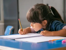 Mato Grosso conquista avanço histórico na alfabetização: 55% das crianças aprendem a ler e escrever na idade certa!