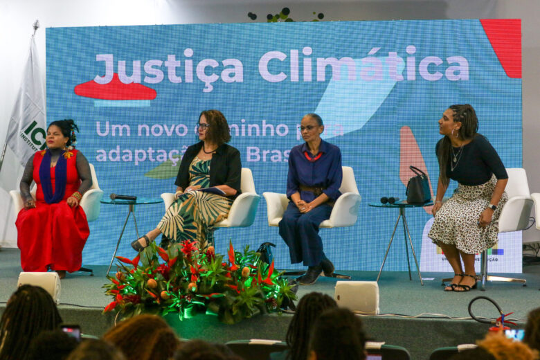 Brasília, DF 04/09/2023 O Ministério do Meio Ambiente e Mudança do Clima (MMA) realiza a oficina Justiça Climática: um novo caminho para a adaptação no Brasil. Participaram da abertura o presidente do ICMBio, Mauro Pires e as ministras do Meio Ambiente, Marina Silva; dos Povos Indígenas, Sônia Guajajara; da Igualdade Racial, Anielle Franco; e da Ciência, Tecnologia e Inovação, Luciana Santos Foto: Fabio Rodrigues-Pozzebom/ Agência Brasil