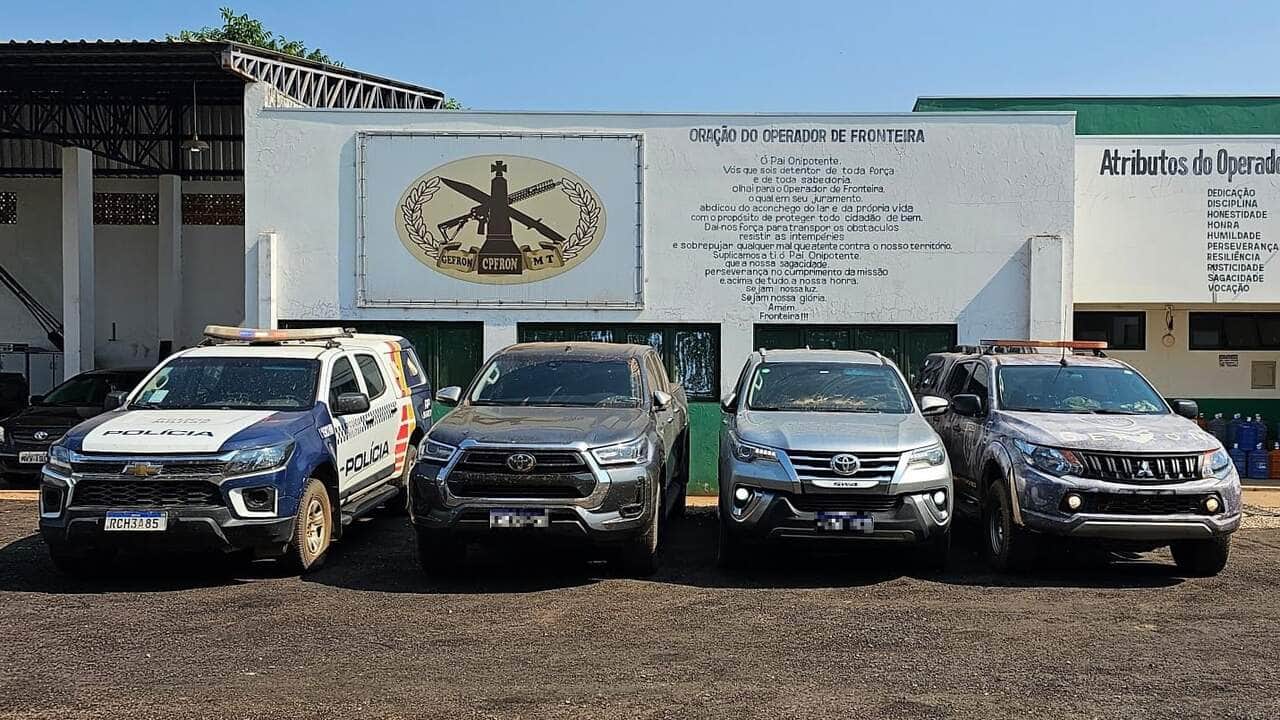 Veículos recuperados em Porto Esperidião. - Foto por: Sesp