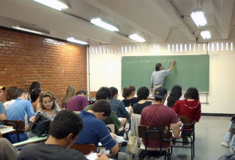 Ensino superior Por: Arquivo/Agência Brasil