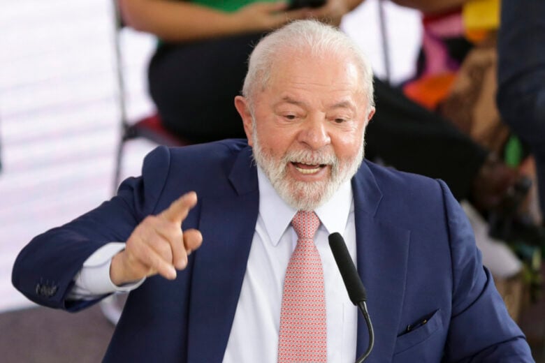 lula defende destinacao de imoveis da uniao abandonados para sem teto scaled 1