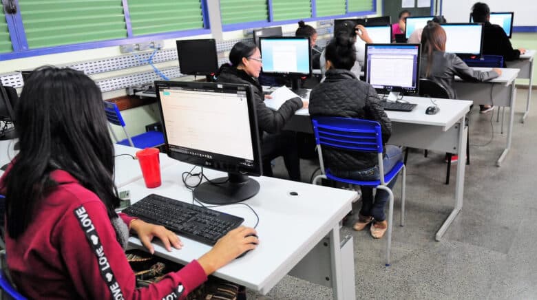 ensino online, educação a distância Por: Lúcio Bernardo Jr. / Agência Brasília