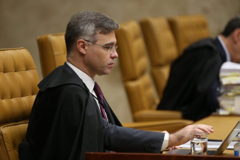 Brasília (DF) 07/06/2023 - O ministro do Supremo Tribunal Federal (STF), André Mendonça durante julgamento do marco temporal de terras indígenas. O caso põe em lados opostos ruralistas e povos originários, e está parado na Corte desde 2021. O tema tem relevância porque será com este processo que os ministros vão definir se a tese do marco temporal tem validade ou não. O que for decidido valerá para todos os casos de demarcação de terras indígenas que estejam sendo discutidos na Justiça. Foto: José Cruz/Agência Brasil