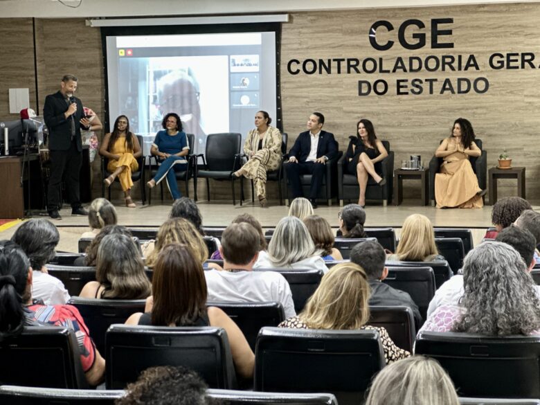 Formandos estão aptos para avaliarem os recursos que estado e união disponibilizam para os municípios, emprestas contratadas e prestadores de serviço em saúde.  - Foto por: Fernanda Nazário